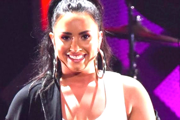 addiction recovery ebulletin demi lovato sobriety questioned
