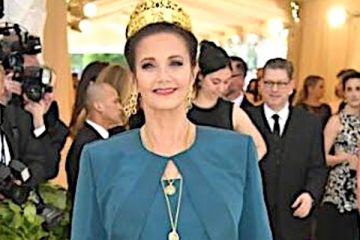 addiction recovery ebulletin lynda carter wonderwoman