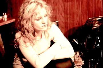 addiction recovery ebulletin nan goldin survived